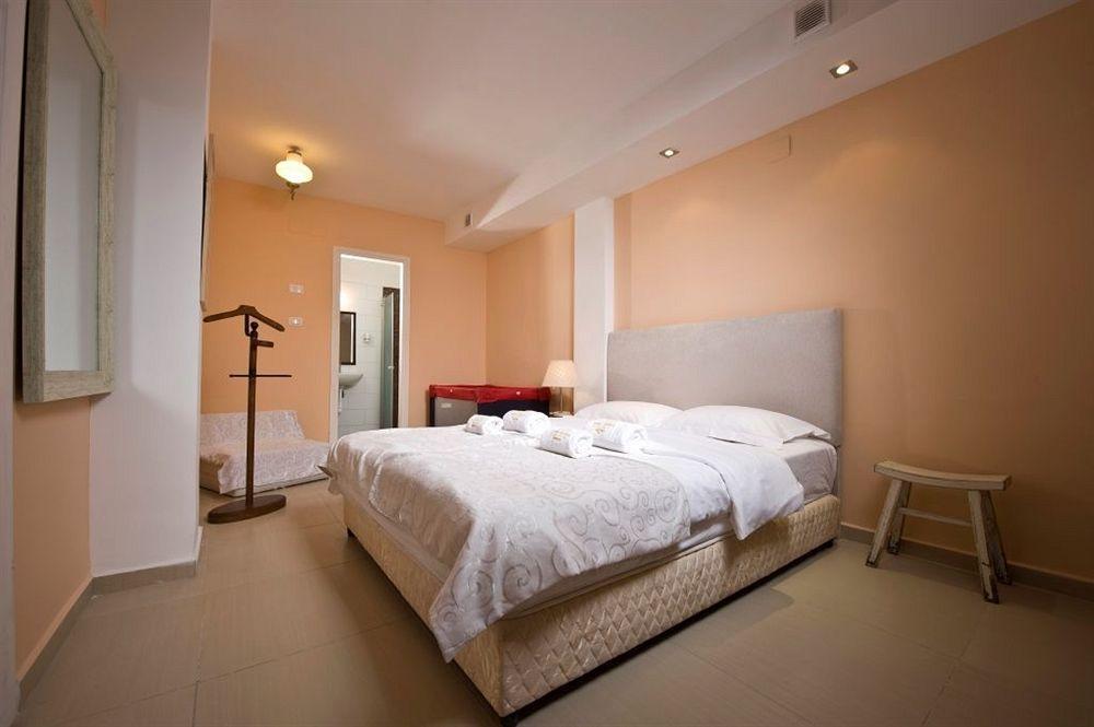 The Elliot - Adults Only Hotel Tel Aviv Bagian luar foto